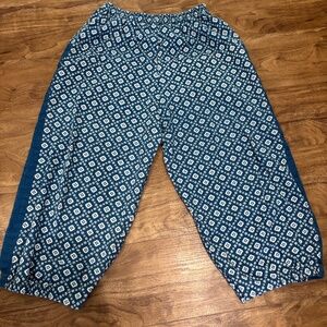 Patchwork Barrel Pants • Blue/White Pattern • M/L (Approx)